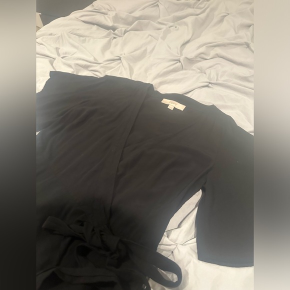 Loft Black Tie Wrap Blouse Flutter Sleeves Size XS - Picture 3 of 5